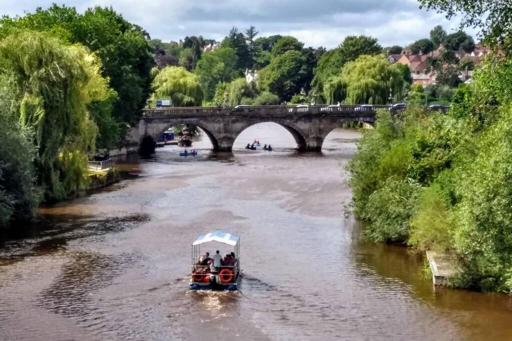 Villa Luxury Townhouse In Town Centre, Views, River Walk, Free Parking à Shrewsbury Extérieur photo