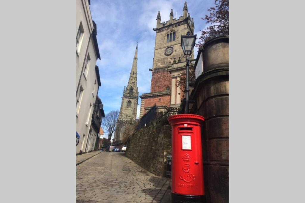 Luxury Townhouse In Town Centre, Views, River Walk, Free Parking Shrewsbury Extérieur photo