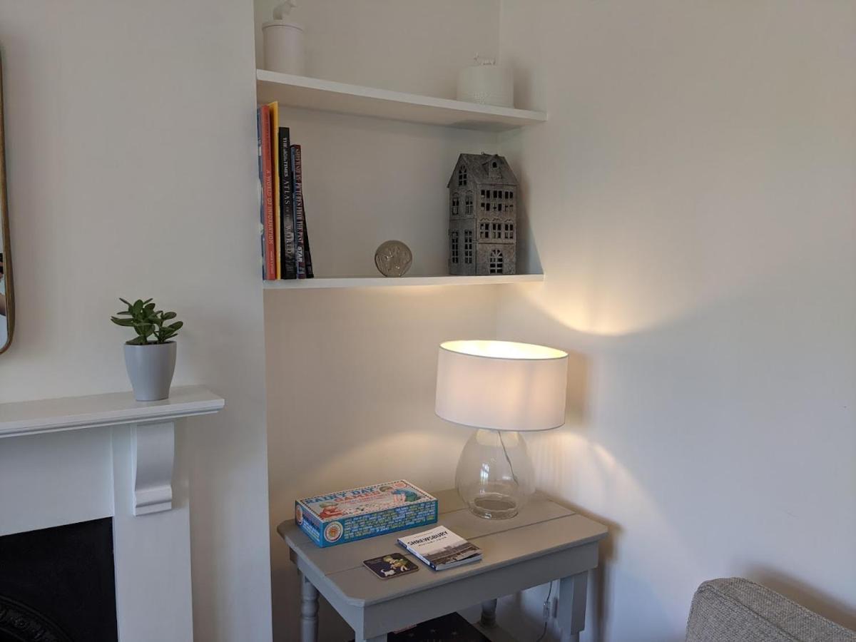Luxury Townhouse In Town Centre, Views, River Walk, Free Parking Shrewsbury Extérieur photo